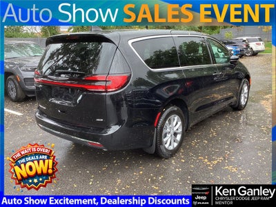 2026 Chrysler Pacifica PACIFICA SELECT AWD