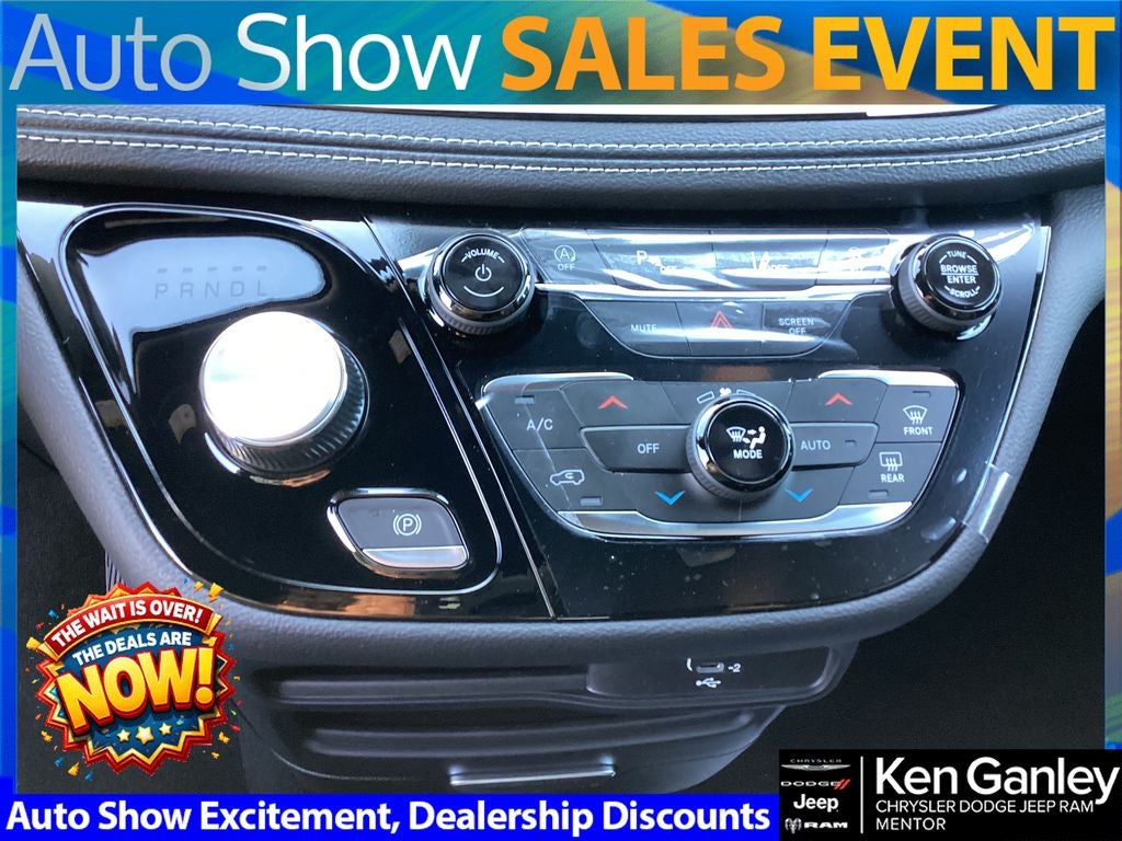 2026 Chrysler Pacifica PACIFICA SELECT AWD