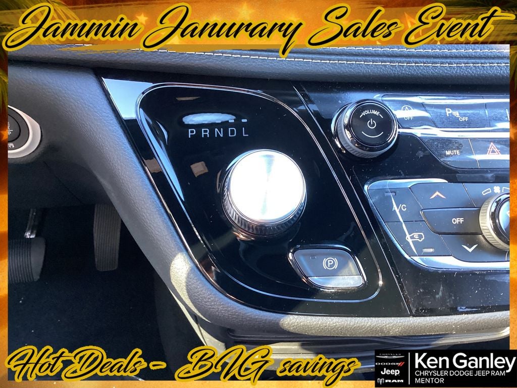 2026 Chrysler Pacifica PACIFICA SELECT AWD