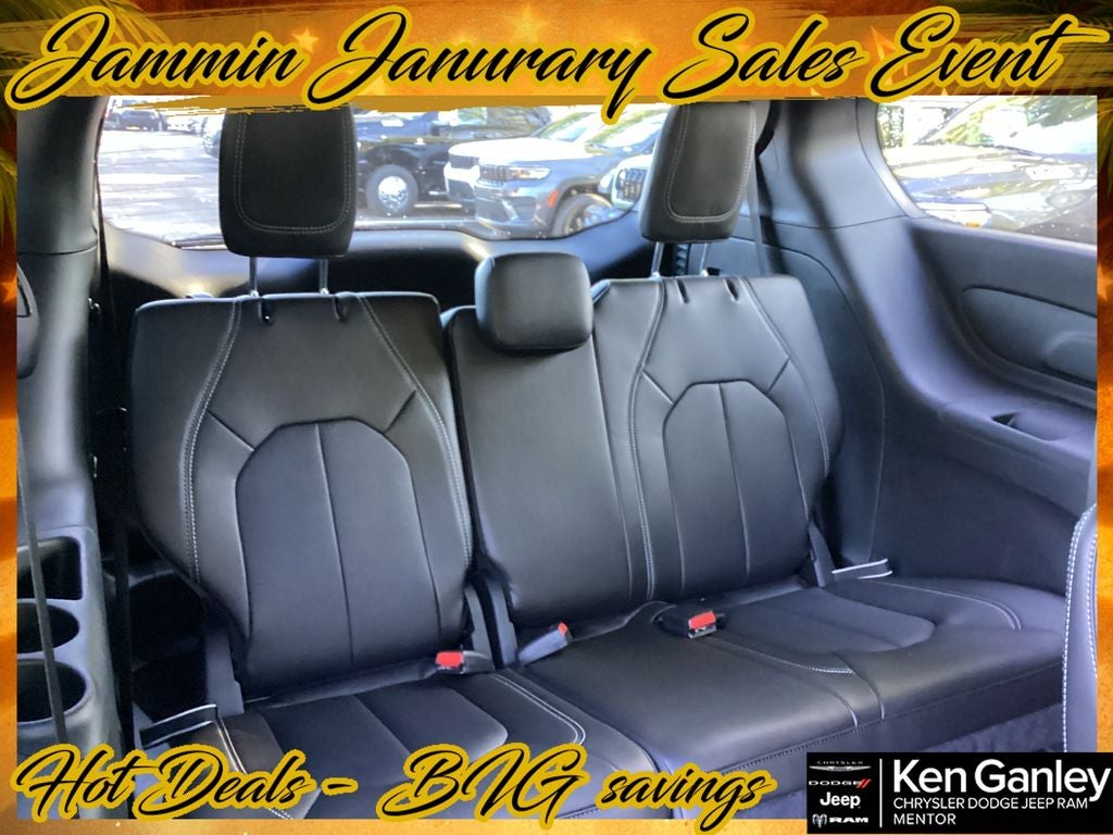 2026 Chrysler Pacifica PACIFICA SELECT AWD