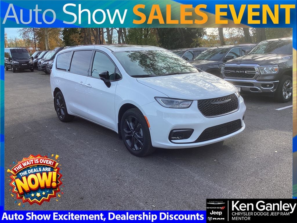 2026 Chrysler Pacifica PACIFICA SELECT AWD