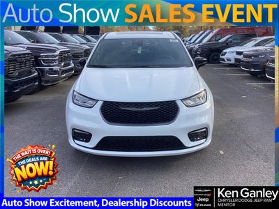 2026 Chrysler Pacifica PACIFICA SELECT AWD