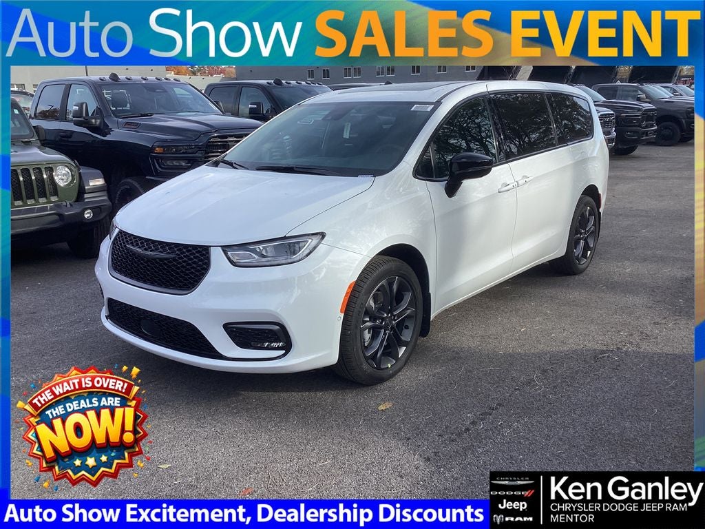 2026 Chrysler Pacifica PACIFICA SELECT AWD