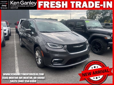 2021 Chrysler Pacifica Touring