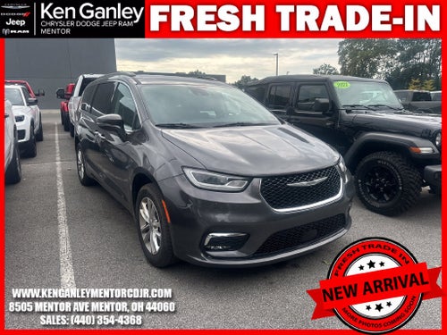 2021 Chrysler Pacifica Touring