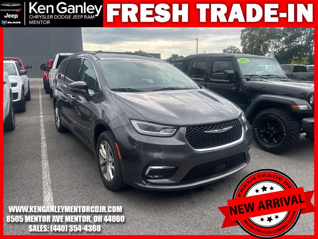 2021 Chrysler Pacifica Touring