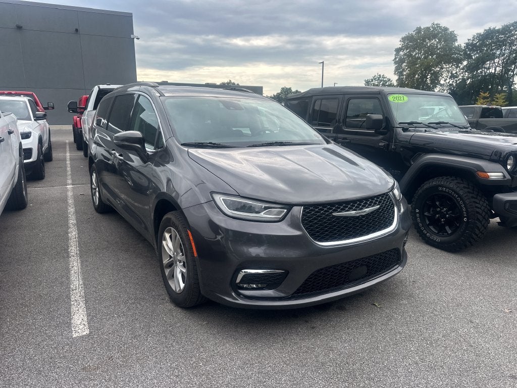 2021 Chrysler Pacifica Touring