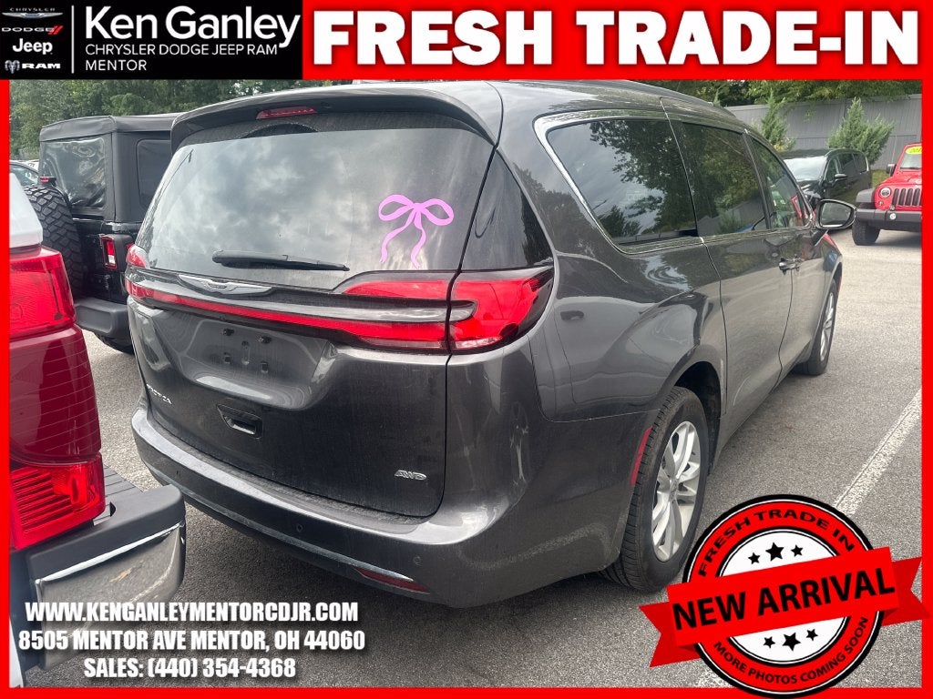 2021 Chrysler Pacifica Touring