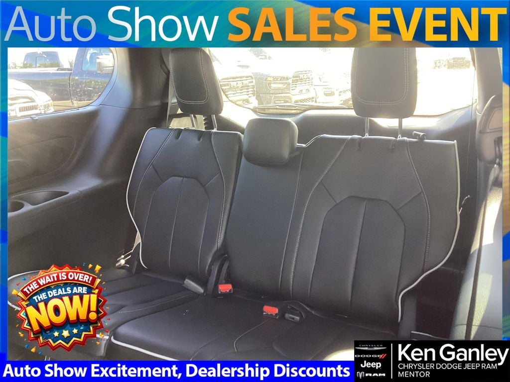 2026 Chrysler Pacifica PACIFICA LIMITED AWD