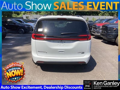 2026 Chrysler Pacifica PACIFICA LIMITED AWD