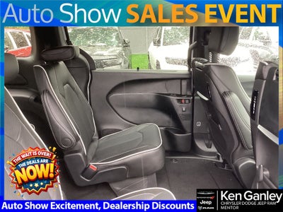 2026 Chrysler Pacifica PACIFICA LIMITED AWD