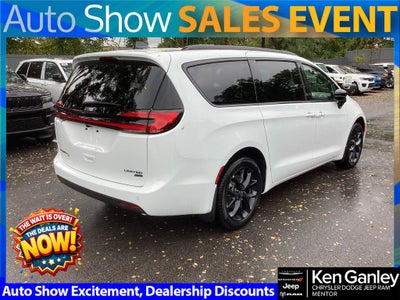 2026 Chrysler Pacifica PACIFICA LIMITED AWD