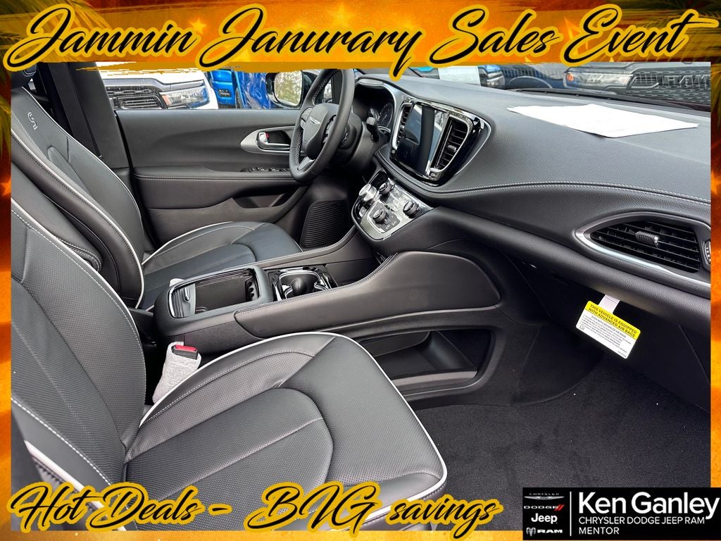 2026 Chrysler Pacifica PACIFICA LIMITED AWD