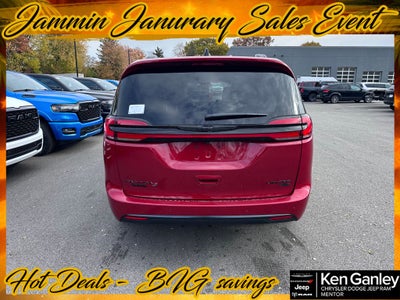 2026 Chrysler Pacifica PACIFICA LIMITED AWD