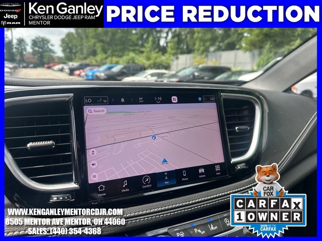 2024 Chrysler Pacifica Limited AWD