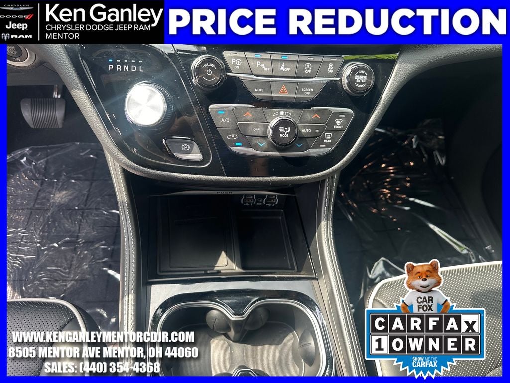 2024 Chrysler Pacifica Limited AWD