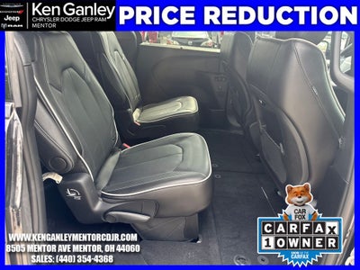 2024 Chrysler Pacifica Limited AWD