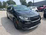 2024 Chrysler Pacifica Limited AWD