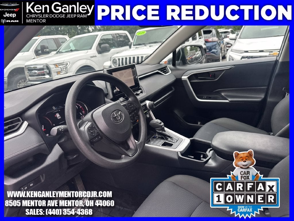 2025 Toyota RAV4 LE