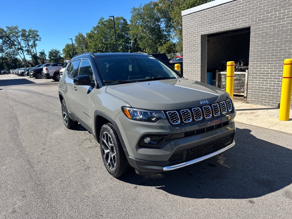 2026 Jeep Compass COMPASS LIMITED 4X4