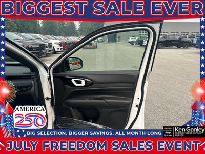 2026 Jeep Compass COMPASS LIMITED ALTITUDE 4X4