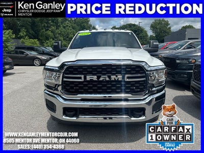 2024 RAM 3500 Tradesman Crew Cab 4x4 6'4' Box