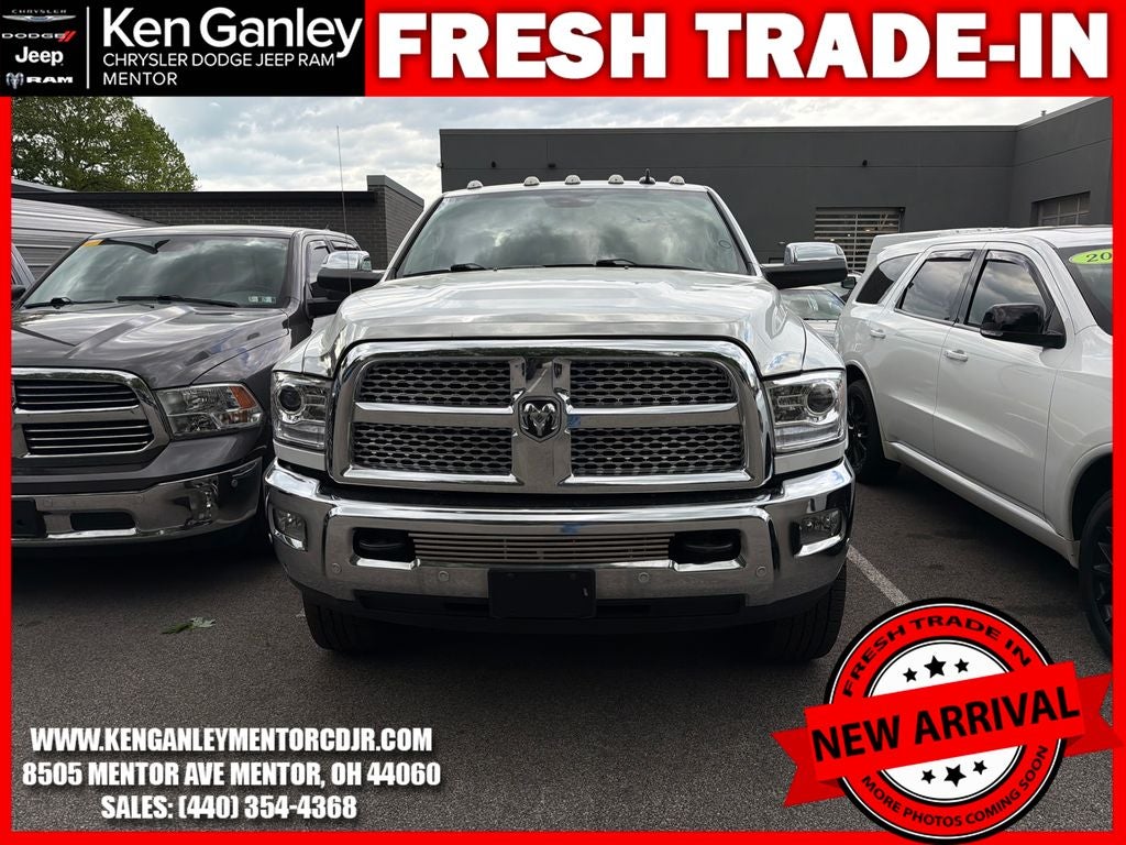2017 RAM 3500 Laramie Crew Cab 4x4 6'4' Box