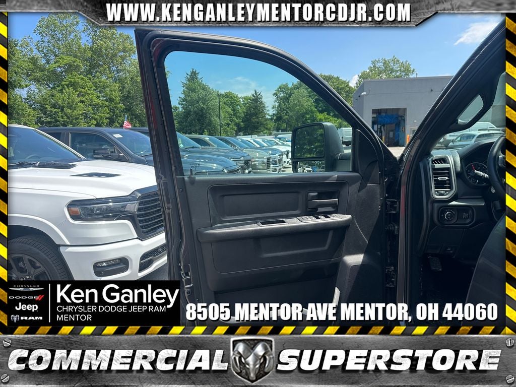 2026 RAM Ram 3500 RAM 3500 TRADESMAN CREW CAB 4X4 8' BOX