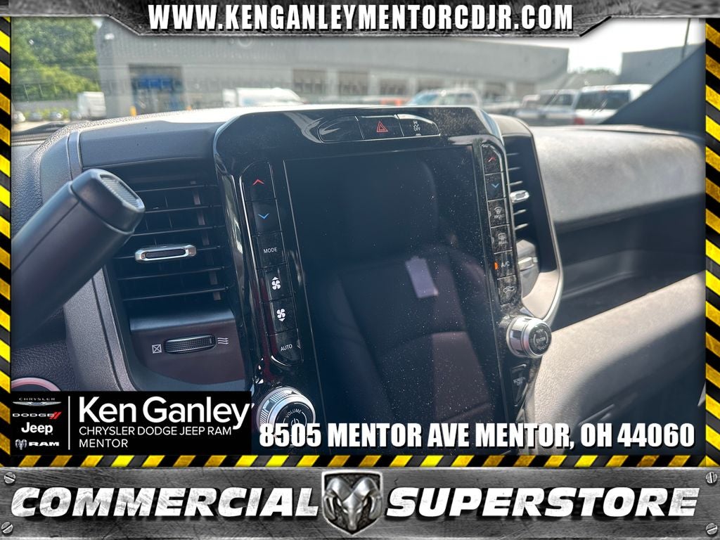 2026 RAM Ram 3500 RAM 3500 TRADESMAN CREW CAB 4X4 8' BOX