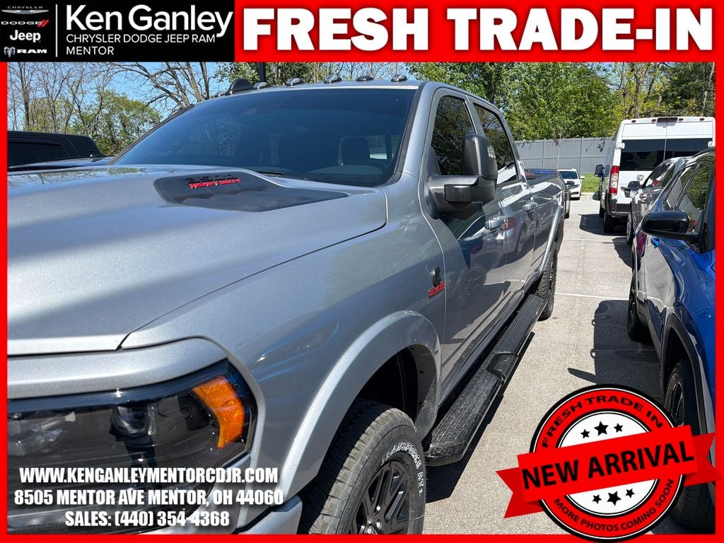 2024 RAM 3500 Limited Crew Cab 4x4 8' Box