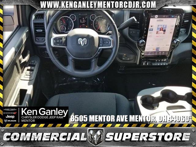 2026 RAM Ram 3500 RAM 3500 TRADESMAN CREW CAB 4X4 8' BOX