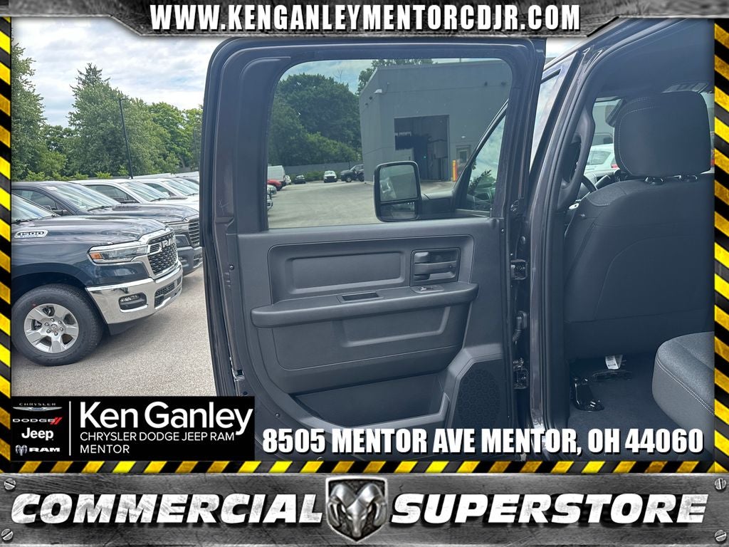 2026 RAM Ram 3500 RAM 3500 TRADESMAN CREW CAB 4X4 8' BOX