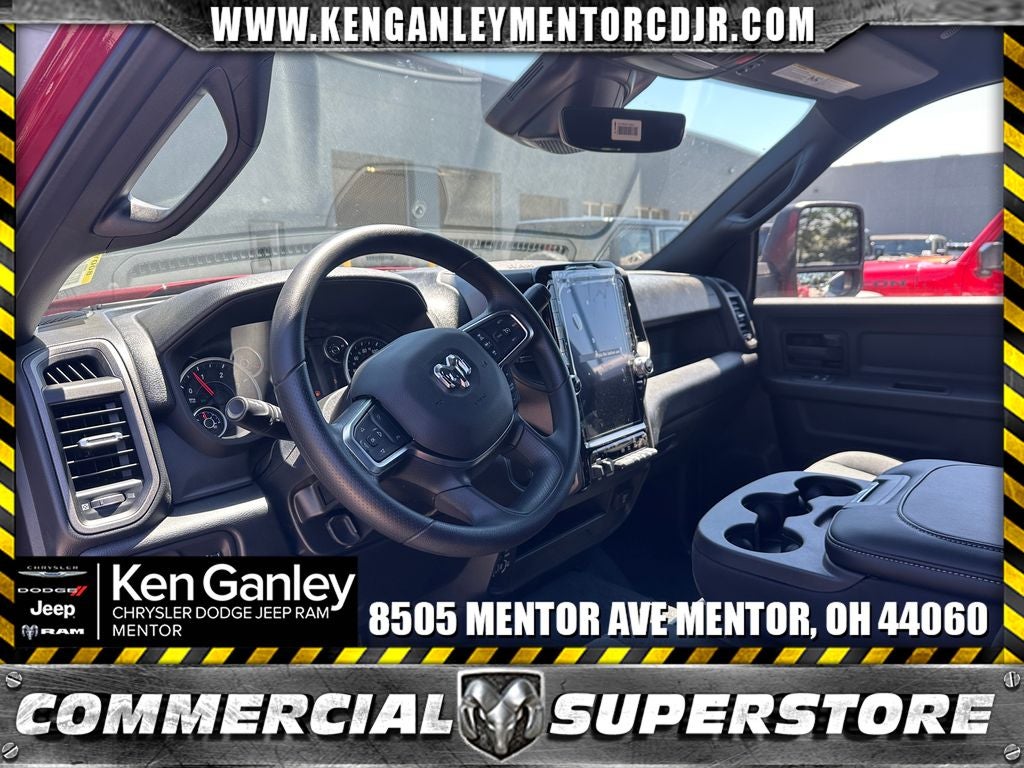 2026 RAM Ram 3500 RAM 3500 TRADESMAN CREW CAB 4X4 8' BOX