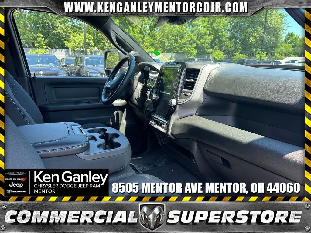 2026 RAM Ram 3500 RAM 3500 TRADESMAN CREW CAB 4X4 8' BOX