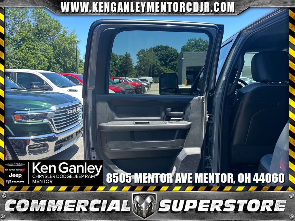 2026 RAM Ram 3500 RAM 3500 TRADESMAN CREW CAB 4X4 8' BOX