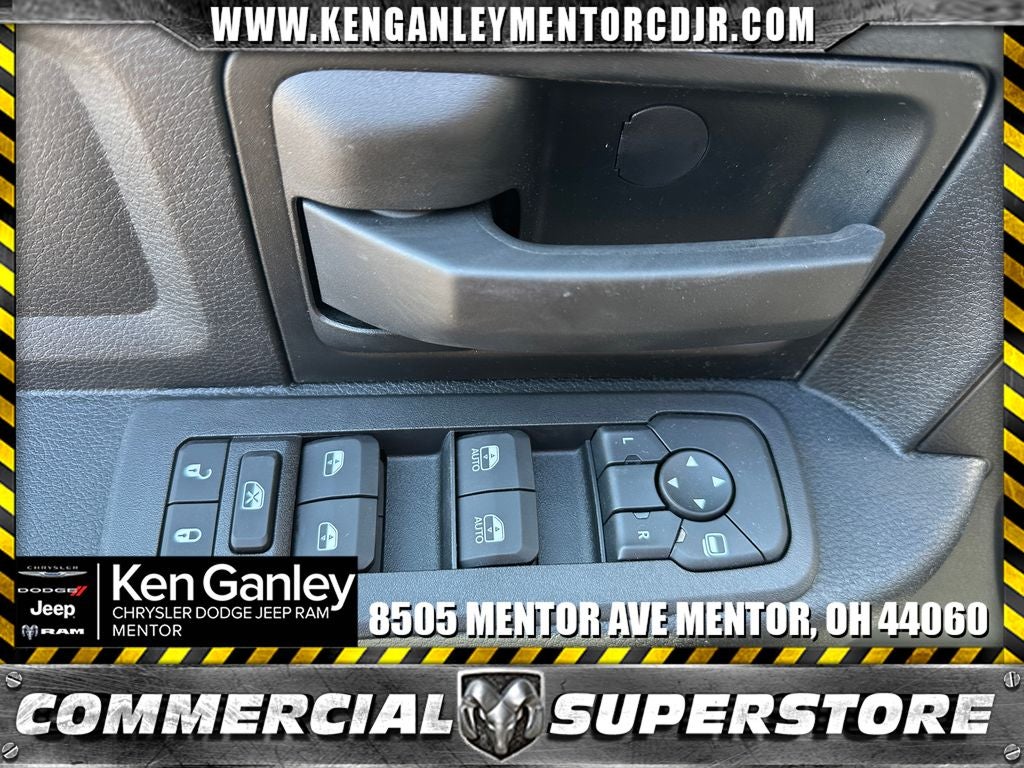 2026 RAM Ram 3500 RAM 3500 TRADESMAN CREW CAB 4X4 8' BOX