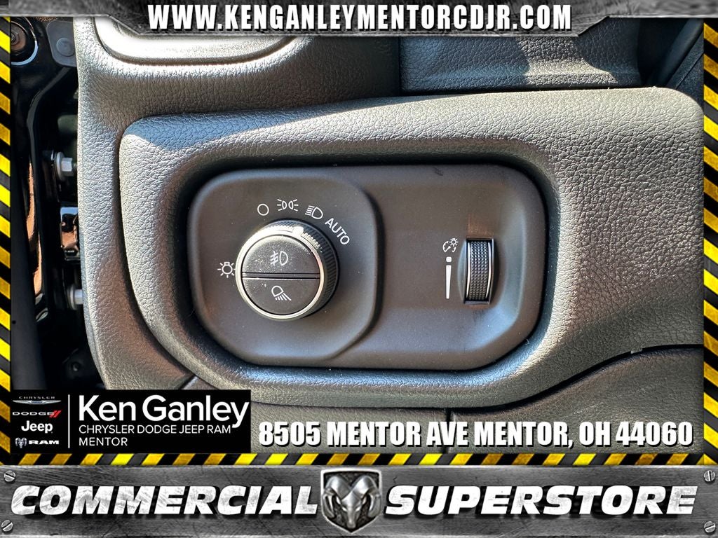 2026 RAM Ram 3500 RAM 3500 TRADESMAN CREW CAB 4X4 8' BOX