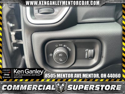 2027 RAM Ram 3500 RAM 3500 BIG HORN CREW CAB 4X4 8' BOX