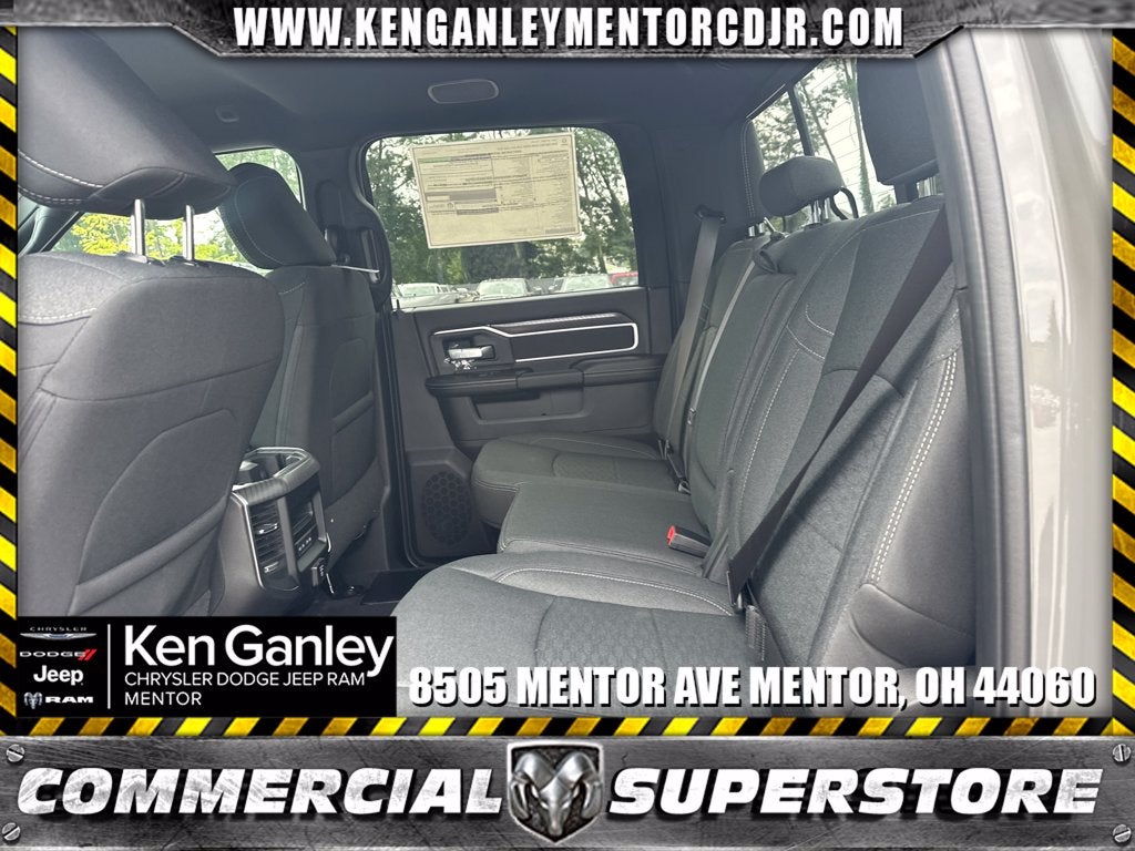 2027 RAM Ram 3500 RAM 3500 BIG HORN CREW CAB 4X4 8' BOX