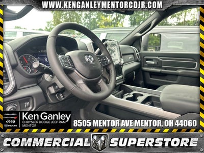 2027 RAM Ram 3500 RAM 3500 BIG HORN CREW CAB 4X4 8' BOX