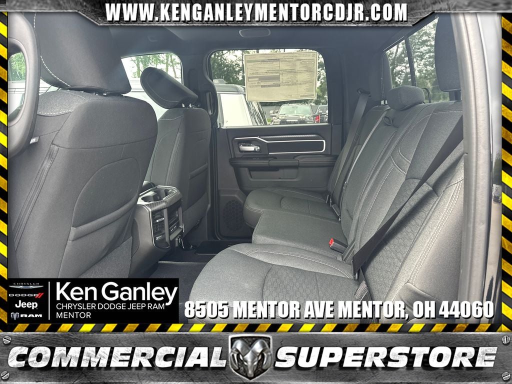 2027 RAM Ram 3500 RAM 3500 BIG HORN CREW CAB 4X4 8' BOX