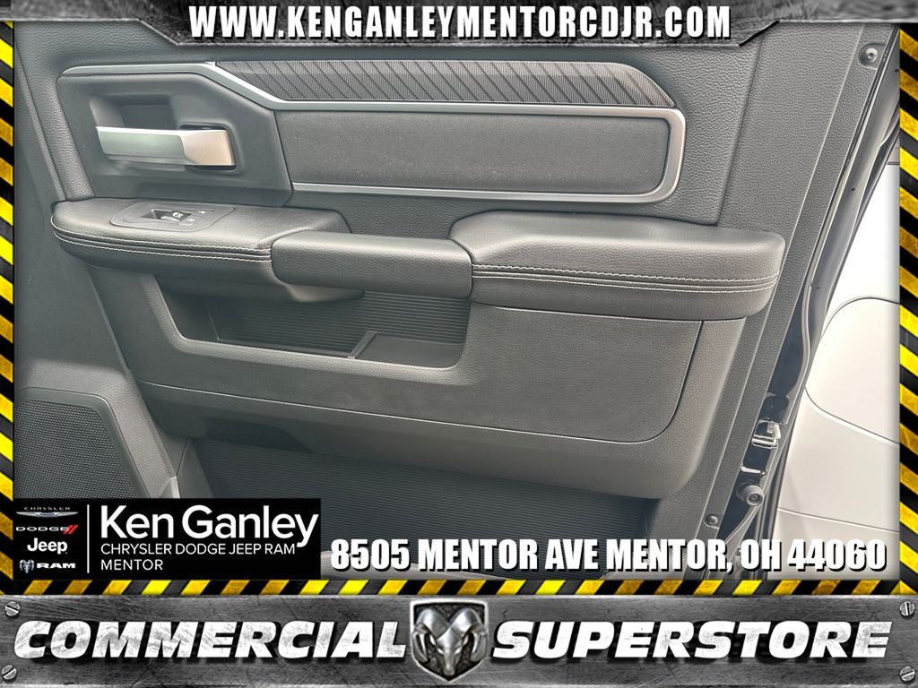 2027 RAM Ram 3500 RAM 3500 BIG HORN CREW CAB 4X4 8' BOX