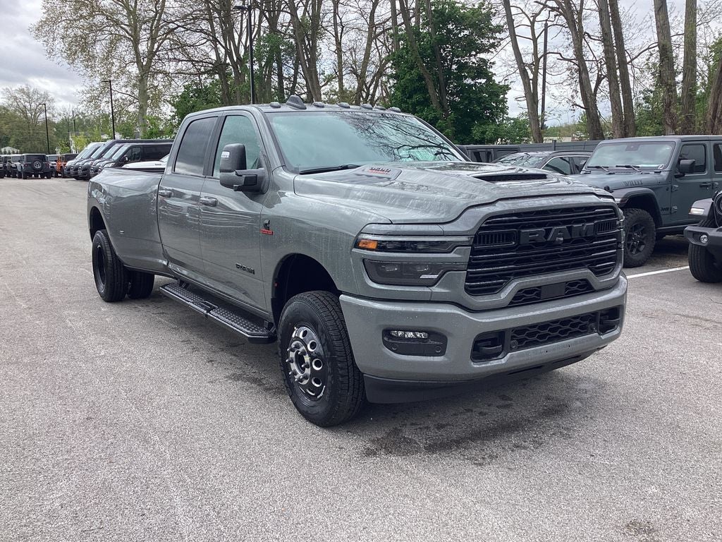 2026 RAM Ram 3500 RAM 3500 LARAMIE CREW CAB 4X4 8' BOX