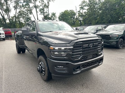 2026 RAM Ram 3500 RAM 3500 LARAMIE MEGA CAB 4X4 6'4' BOX