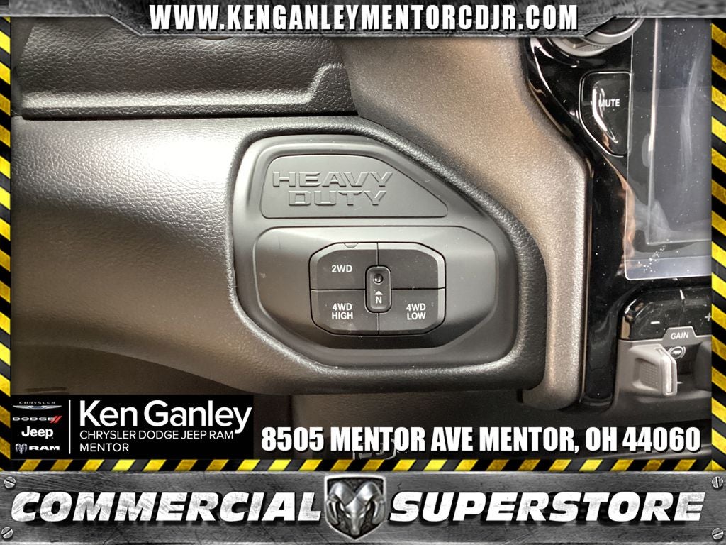 2026 RAM Ram 2500 RAM 2500 BLACK EXPRESS CREW CAB 4X4 6'4' BOX