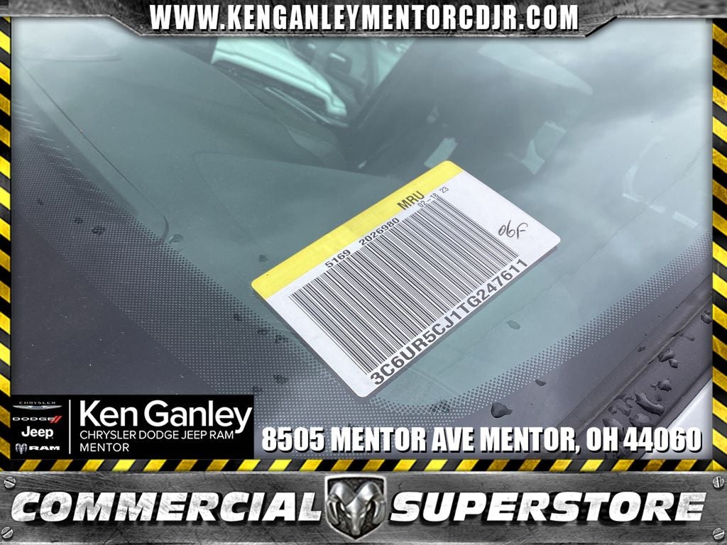 2026 RAM Ram 2500 RAM 2500 BLACK EXPRESS CREW CAB 4X4 6'4' BOX