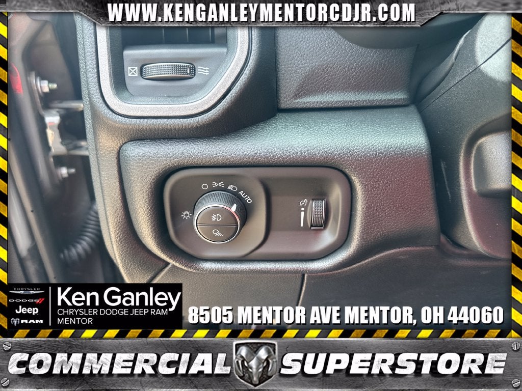 2026 RAM Ram 2500 RAM 2500 BLACK EXPRESS CREW CAB 4X4 6'4' BOX