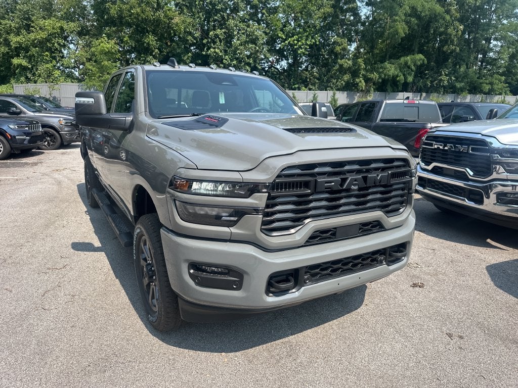 2026 RAM Ram 2500 RAM 2500 BLACK EXPRESS CREW CAB 4X4 6'4' BOX
