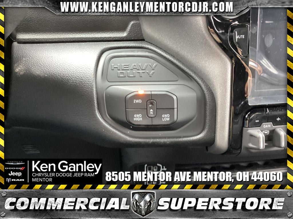 2026 RAM Ram 2500 RAM 2500 BLACK EXPRESS CREW CAB 4X4 6'4' BOX