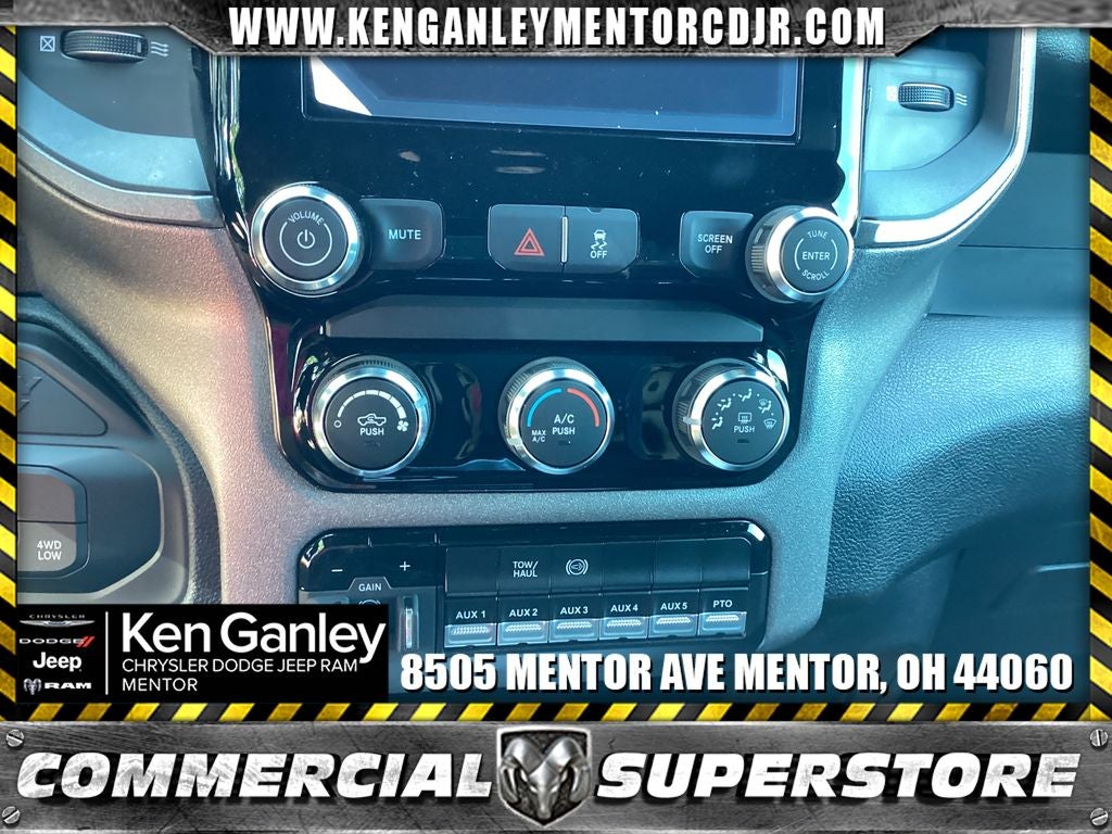 2025 RAM Ram 5500 Chassis Cab RAM 5500 TRADESMAN CHASSIS CREW CAB 4X4 60' CA